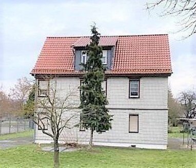 Mehrfamilienhaus zum Kauf 190.000 € 13 Zimmer 314 m² 1.250 m² Grundstück Heldrungen Heldrungen 06577