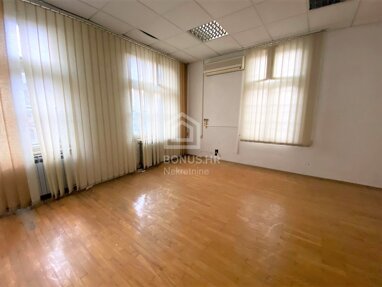 Büro-/Praxisfläche zum Kauf 377.310 € 9 Zimmer Kaciceva Donji grad