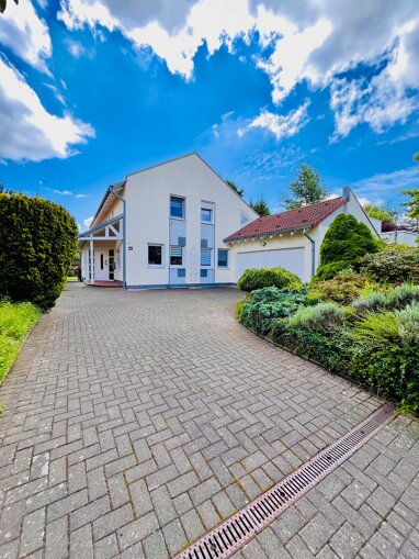 Einfamilienhaus zum Kauf Provisionsfrei 670.000 € 8 Zimmer 180 m² 681 m² Grundstück frei ab sofort Soest Soest 59494