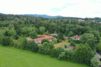 Haus zum Kauf provisionsfrei 10 Zimmer 300 m² 10.845 m² Grundstück Laubberg Offenberg 94560