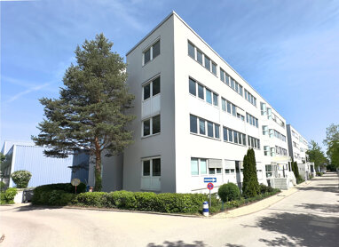 Bürofläche zur Miete 9,50 € 9 Zimmer 220 m² Bürofläche Trudering - Riem München 81829