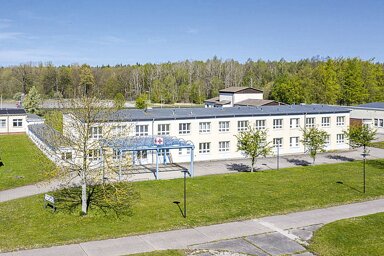 Medizinisches Gebäude zur Versteigerung 150.000 € 1.065 m² Bürofläche Lützowstraße 1 Basepohl Stavenhagen 17153