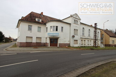 Haus zum Kauf 109.000 € 10 Zimmer 1.000 m² 2.600 m² Grundstück Forst-Stadt Forst 03149