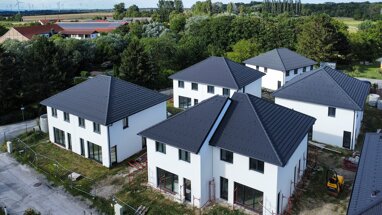 Doppelhaushälfte zum Kauf 329.000 € 4 Zimmer 115,6 m² 261 m² Grundstück Mühlgasse 5 Ebenfurth 2490