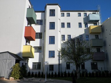 Wohnung zur Miete 285 € 1 Zimmer 37,7 m² 3. Geschoss frei ab 01.01.2025 Innenstadt 111 Zwickau 08056