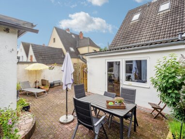 Wohnung zum Kauf 249.000 € 4 Zimmer 82 m² Schlutup Lübeck 23568