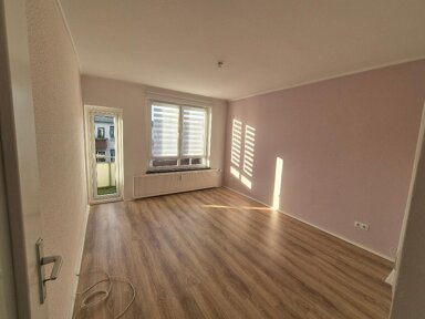 Wohnung zur Miete 364 € 3 Zimmer 58,5 m² 3. Geschoss frei ab 01.03.2025 Rheingoldstr. 10 Siegfriedviertel Braunschweig 38112