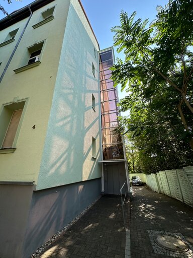 Wohnung zur Miete 300 € 2 Zimmer 50 m² 3. Geschoss frei ab sofort Seffnerstraße 4 Merseburg Merseburg 06217