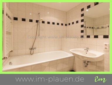 Wohnung zur Miete 325 € 3 Zimmer 65 m² 1. Geschoss Lange Straße 69 Haselbrunn Plauen 08525