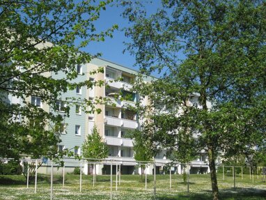 Wohnung zur Miete 540 € 3 Zimmer 60 m² 4. Geschoss Lilienthalstraße 02 Schkeuditz Schkeuditz 04435