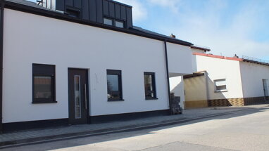 Doppelhaushälfte zur Miete 2.200 € 5 Zimmer 139 m² 65 m² Grundstück Weisenau Mainz 55130