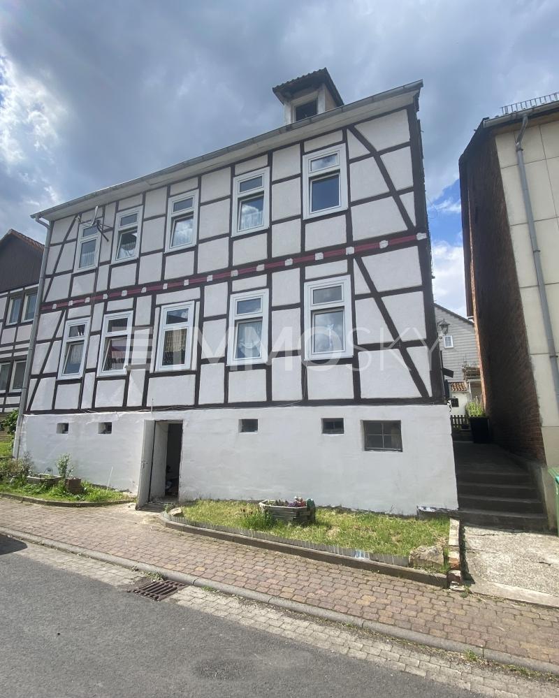 Mehrfamilienhaus zum Kauf 220.000 € 14 Zimmer 405 m²<br/>Grundstück Simmershausen Fuldatal 34233