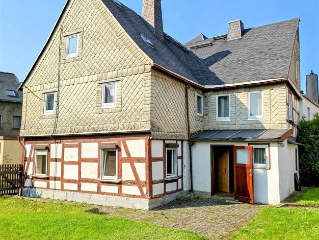Einfamilienhaus zum Kauf 39.900 € 10 Zimmer 150 m² 320 m² Grundstück frei ab sofort Stollberg Stollberg /Erzgebirge 09366