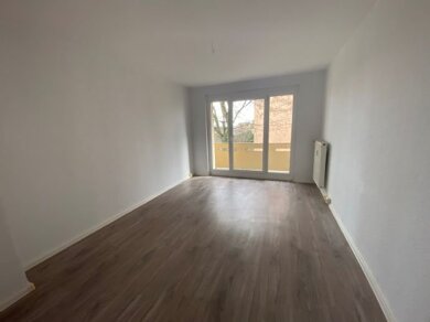 Wohnung zur Miete 260 € 2 Zimmer 48 m² 2. Geschoss frei ab sofort Karl-Marx-Str. 4 Hohenleuben Hohenleuben 07958