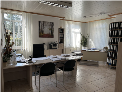 Büro-/Praxisfläche zur Miete 10,50 € 4 Zimmer 150 m² Bürofläche Saalfeld Saalfeld/Saale 07318