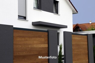 Einfamilienhaus zum Kauf Zwangsversteigerung 3.450.000 € 154 m² 1.302 m² Grundstück Waldtrudering München 81825