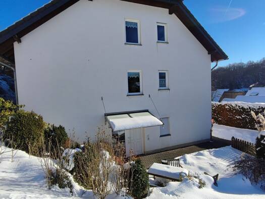 Wohnung zur Miete 600 € 2 Zimmer 74 m² Geschoss 2/3 frei ab 01.03.2026 Schalkenbach 53426