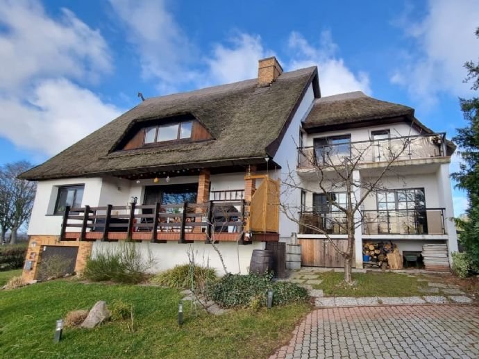 Haus zum Kauf 649.000 € 13 Zimmer 397 m²<br/>Wohnfläche 845 m²<br/>Grundstück Lubkow Bergen auf Rügen 18528