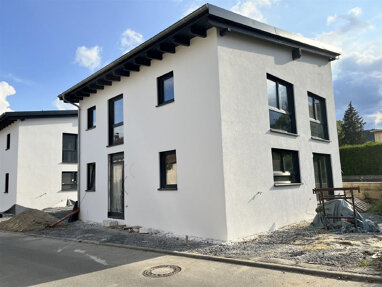 Haus zum Kauf 440.000 € 4 Zimmer 152 m² 359 m² Grundstück Hochhausen Tauberbischofsheim-Hochhausen 97941