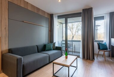 Wohnung zur Miete 400 € 2 Zimmer 56 m² Babostraße 113 Hohes Kreuz - Osthafen - Irl Regensburg 93055