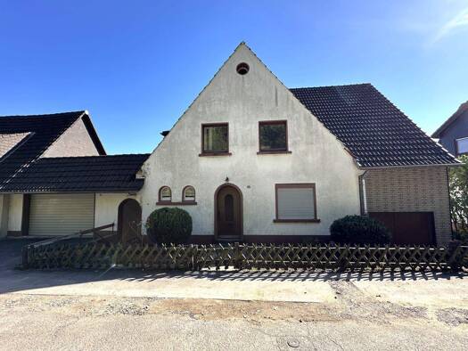 Einfamilienhaus zum Kauf 179.000 € 6 Zimmer 122 m² 747 m² Grundstück Carthausen Halver 58553