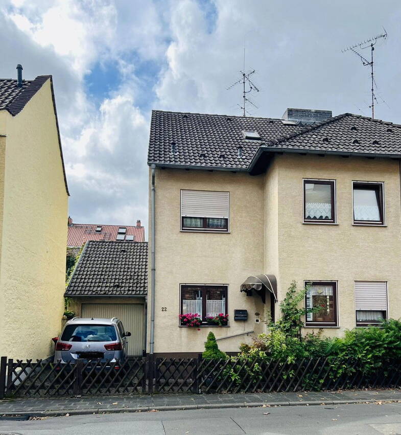 Doppelhaushälfte zur Miete 1.850 € 6 Zimmer 160 m² 250 m² Grundstück frei ab 01.09.2025 Arnoldstraße 22 Bürgel Offenbach 63075