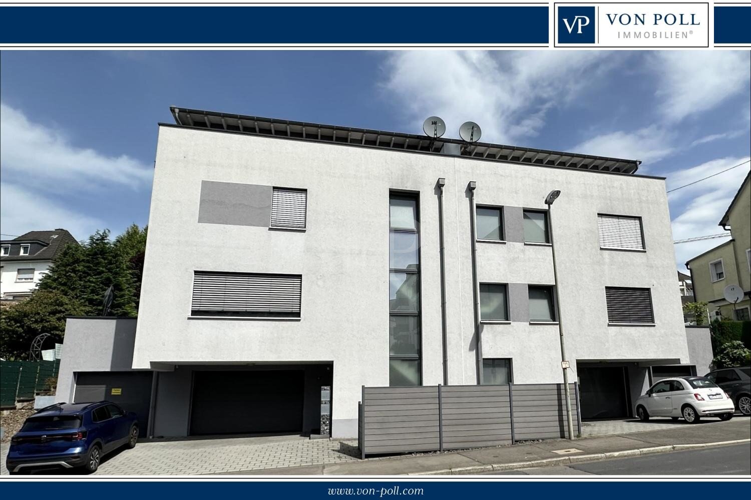 Mehrfamilienhaus zum Kauf 870.000 € 10 Zimmer 288 m²<br/>Wohnfläche 351 m²<br/>Grundstück Gummersbach Gummersbach 51643