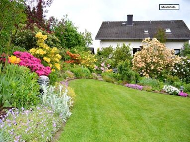 Haus zum Kauf Zwangsversteigerung 170.000 € 80 m² 570 m² Grundstück Pfuhlsborn Bad Sulza 99518