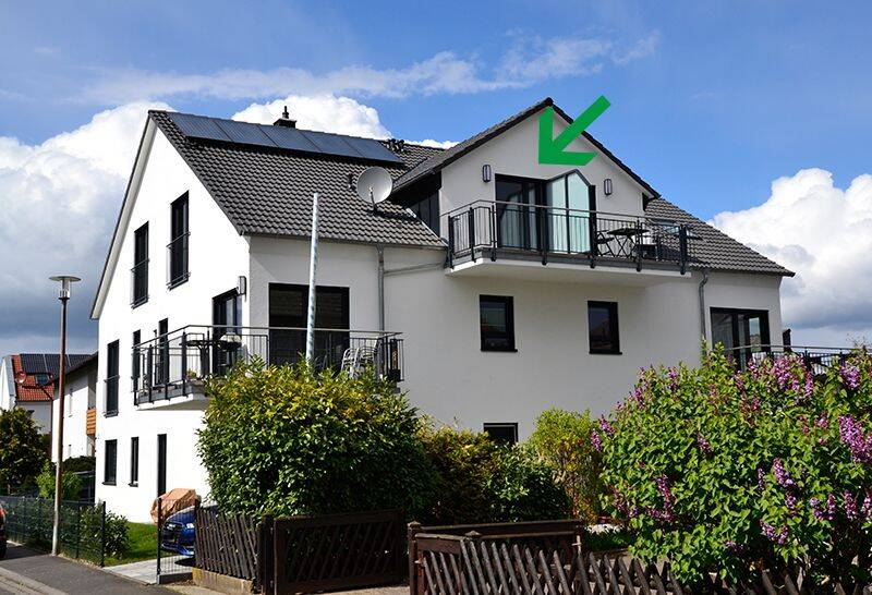 Exklusiver, lichtdurchfluteter  2-Zimmer-Dachgeschosstraum mit Südostbalkon in ruhiger, bevorzugter Lage