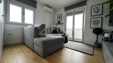 Wohnung zum Kauf 199.000 € 2 Zimmer 53 m² Rijeka
