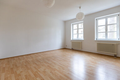 Wohnung zur Miete 750 € 2 Zimmer 75 m² EG Oststadt Gotha 99867