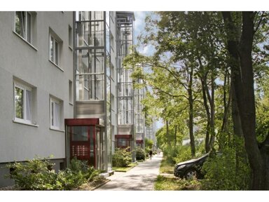 Wohnung zur Miete 275 € 2 Zimmer 43 m² 1. Geschoss Harzgeroder Straße 10 Westliche Neustadt Halle (Saale) 06124