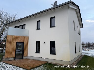 Einfamilienhaus zur Miete 1.920 € 4 Zimmer 140 m² frei ab sofort Niewitz Bersteland 15910