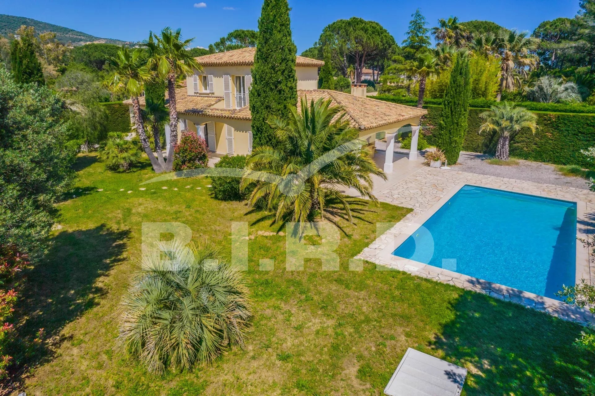 Villa zum Kauf provisionsfrei 1.664.000 € 5 Zimmer 180 m²<br/>Wohnfläche 1.600 m²<br/>Grundstück Grimaud 83310