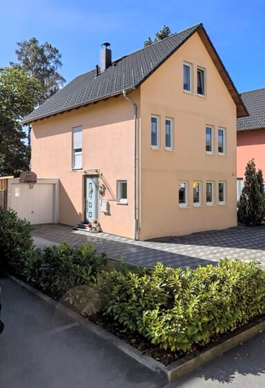 Haus zur Miete 1.120 € 6 Zimmer 160 m² frei ab 01.04.2025 Mengen Mengen 88512