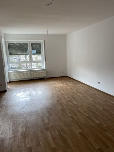 Wohnung zur Miete 269,94 € 2 Zimmer 41,4 m² 3. Geschoss Brunnenstr. 31a Mitte - West 134 Zwickau 08056
