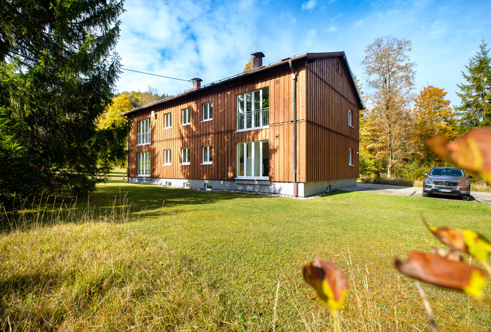 Mehrfamilienhaus zum Kauf 1.495.000 € 9 Zimmer 250 m²<br/>Wohnfläche 1.714 m²<br/>Grundstück Bayrischzell 83735
