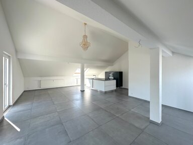 Penthouse zur Miete 2.150 CHF 4,5 Zimmer 142,5 m² Metzerlenstrasse 1 Mariastein 4115