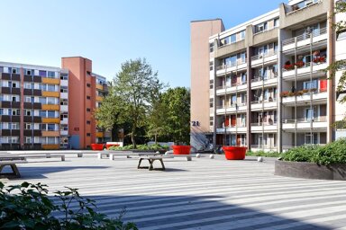 Wohnung zur Miete nur mit Wohnberechtigungsschein 502 € 5 Zimmer 105,6 m² 5. Geschoss Bebelstraße 41 Lirich - Süd Oberhausen 46049