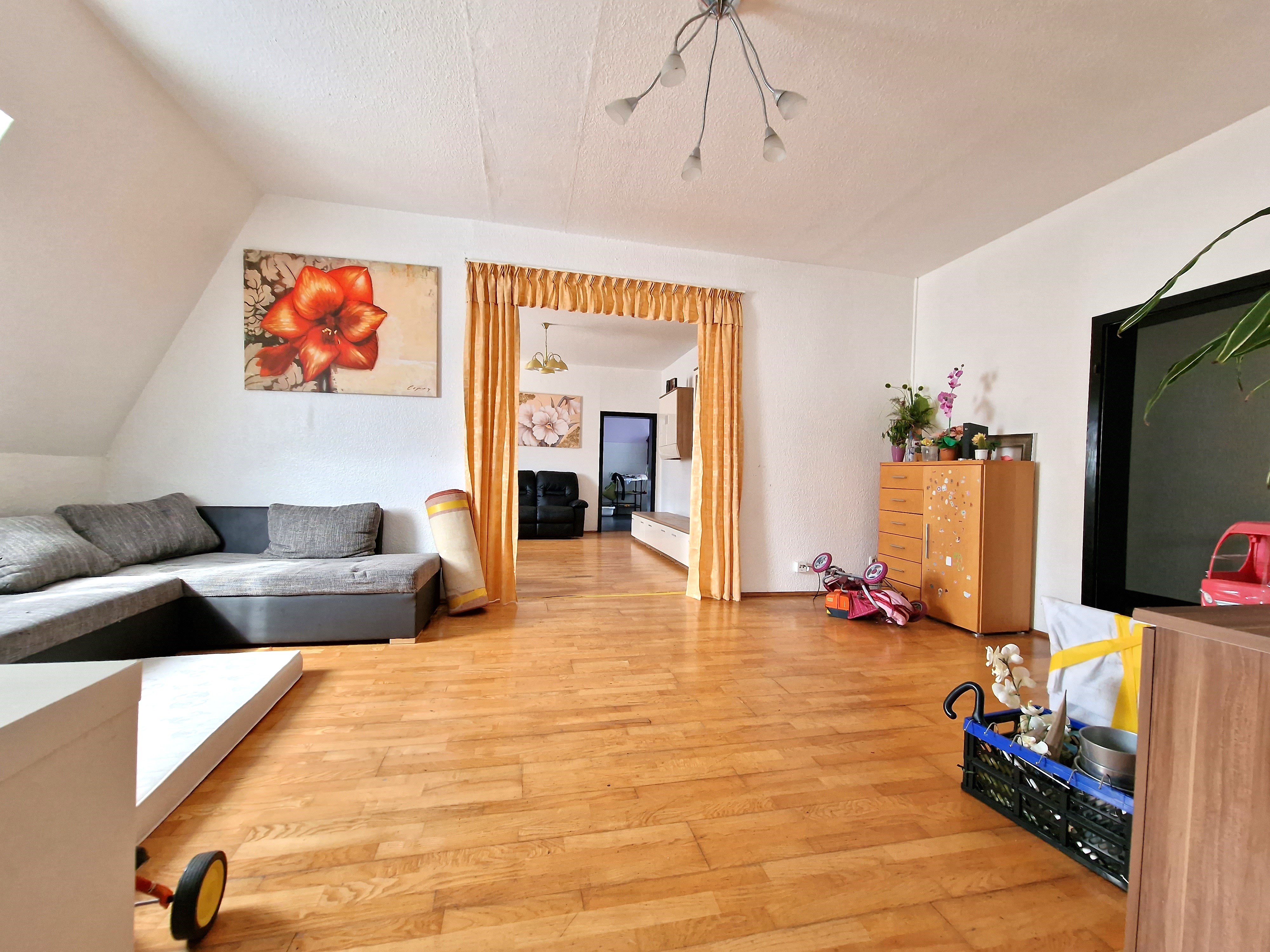 Wohnung zum Kauf 124.000 € 3 Zimmer 107,2 m² 3. Geschoss Schalke Gelsenkirchen 45881