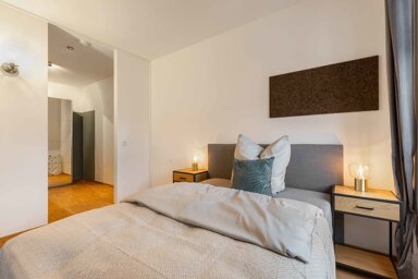 Wohnung zur Miete Wohnen auf Zeit 800 € 6 Zimmer 18 m² frei ab 06.01.2025 Am Hauptbahnhof 8 Bahnhofsviertel Frankfurt am Main 60329