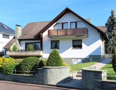 Mehrfamilienhaus zum Kauf provisionsfrei 539.000 € 8 Zimmer 215 m² 754 m² Grundstück frei ab sofort Heiligenrode Niestetal 34266