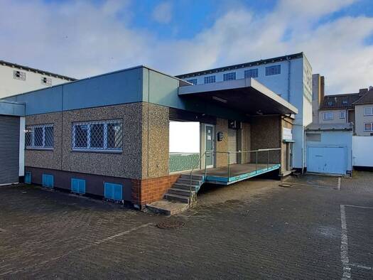 Lagerhalle zur Miete 900 m² Lagerfläche teilbar ab 480 m² Wesertor Kassel 34125