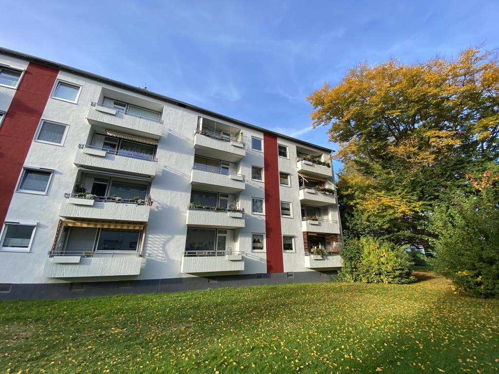 Wohnung zum Kauf Provisionsfrei 129.000 € 3 Zimmer 77,3 m²<br/>Wohnfläche Erdgeschoss<br/>Geschoss Mozartstraße 6 Winz-Baak Hattingen 45529