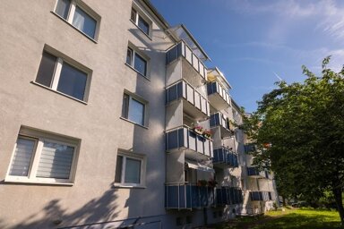 Wohnung zur Miete 470 € 3 Zimmer 58,7 m² EG Paul-Gerhardt-Straße 10 Merseburg Merseburg 06217