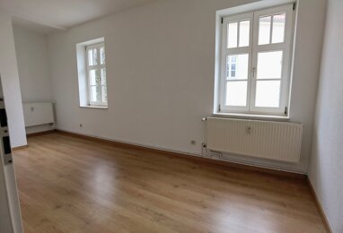 Wohnung zur Miete 340 € 3 Zimmer 64,8 m² 1. Geschoss Lindenweg 7 Schönborn-Dreiwerden Rossau 09661