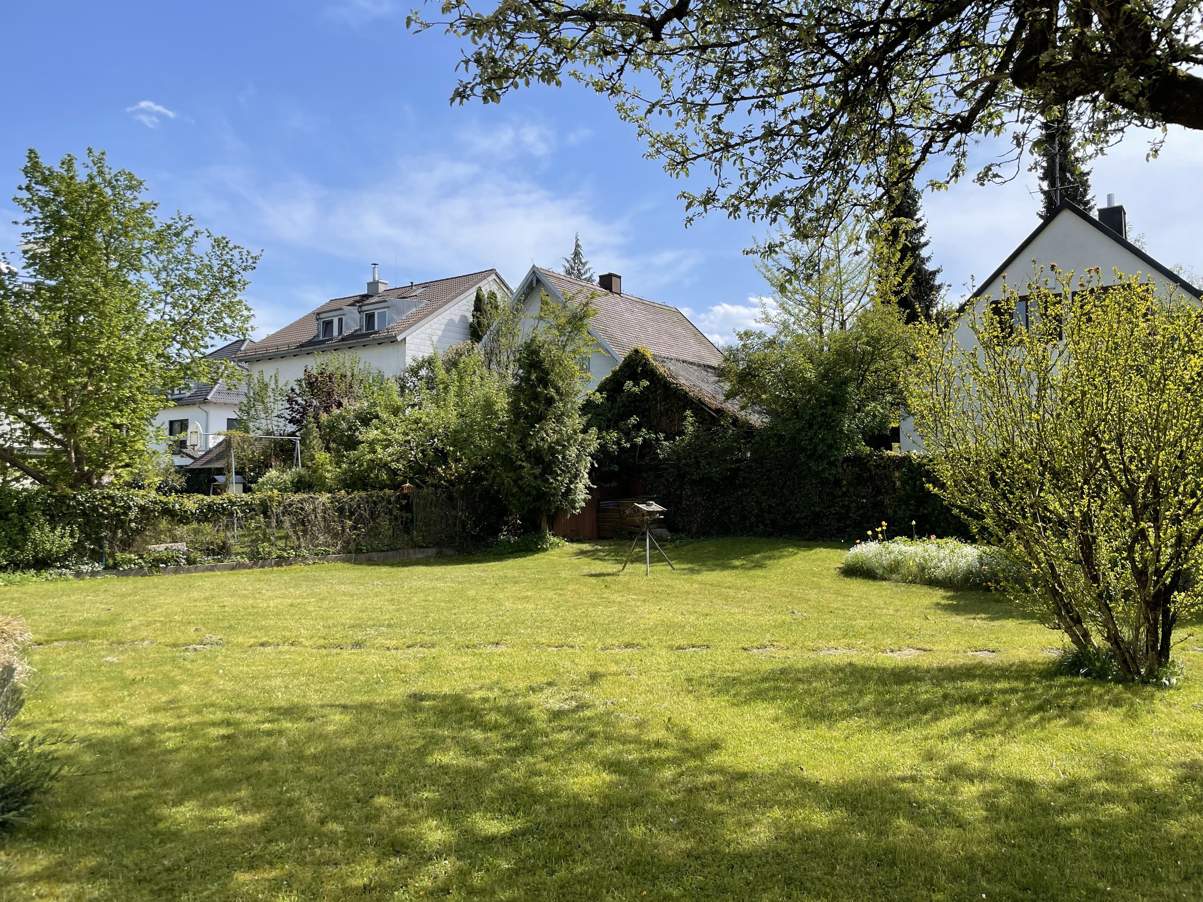 Mehrfamilienhaus zum Kauf 1.595.000 € 8 Zimmer 170 m²<br/>Wohnfläche 632 m²<br/>Grundstück Solln München 81477