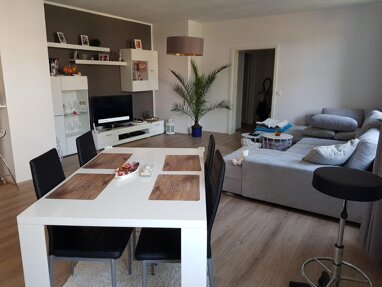 Wohnung zur Miete 350 € 2 Zimmer 63,3 m² Erdgeschoss frei ab 01.10.2024 Untere Marktstraße 9 Hildburghausen Hildburghausen 98646