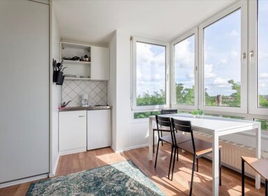 Wohnung zur Miete Wohnen auf Zeit 787 € 1 Zimmer 21 m² frei ab 01.04.2025 Holsteiner Straße Westerhüsener Park Magdeburg 39122