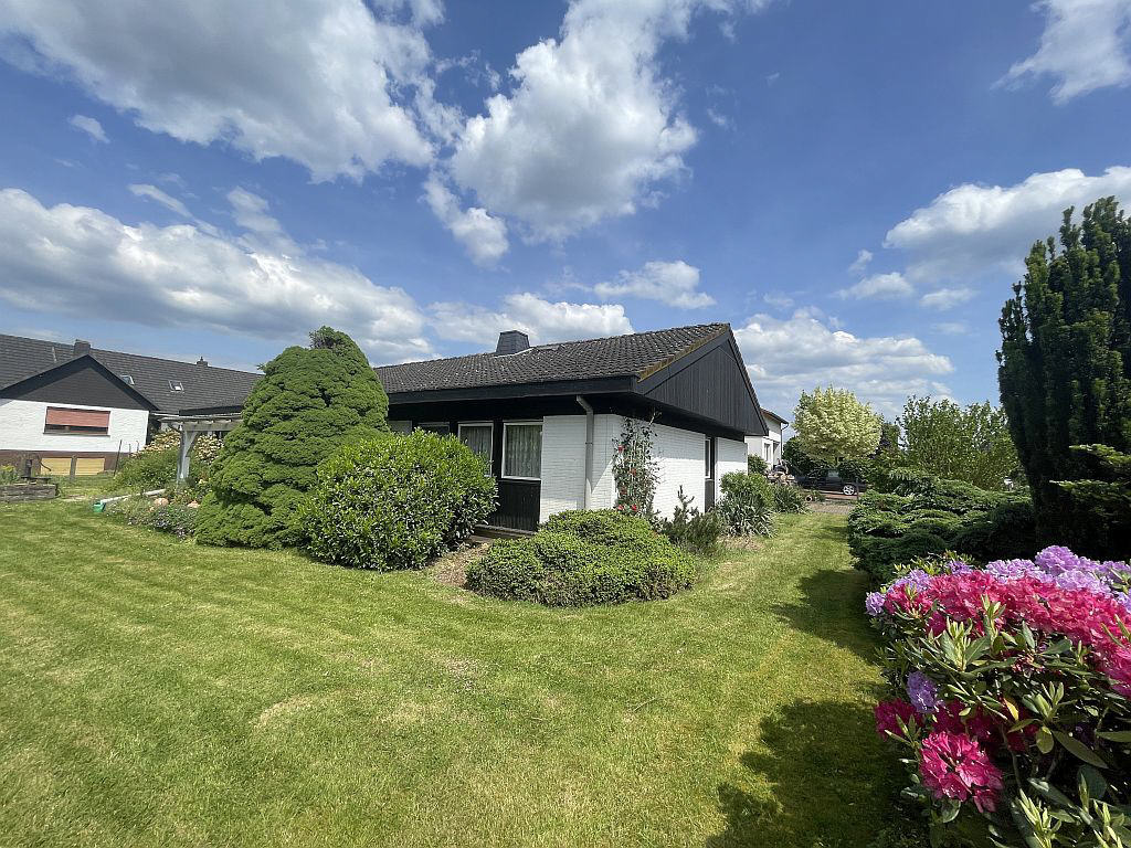 Einfamilienhaus zum Kauf 185.000 € 6,5 Zimmer 150 m²<br/>Wohnfläche 853 m²<br/>Grundstück Wietersheim Petershagen-Wietersheim 32469
